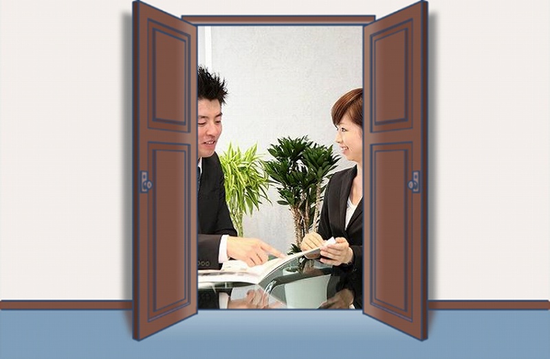 学校事務の職場イメージ